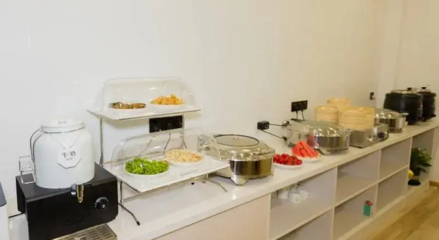 GreenTree Inn Express Henan Xinyang Huaibin County, Rezervovat Hotel Čeng-čou Henan