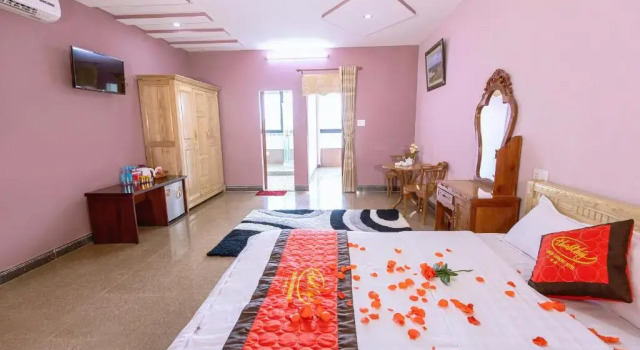 Номер Standard с видом на озеро Sài Gòn Gia Nghĩa Hotel