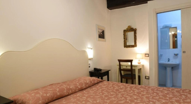 Двухместный номер Standard Albergo Umbria