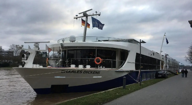 Select MS Charles Dickens - Neuss
