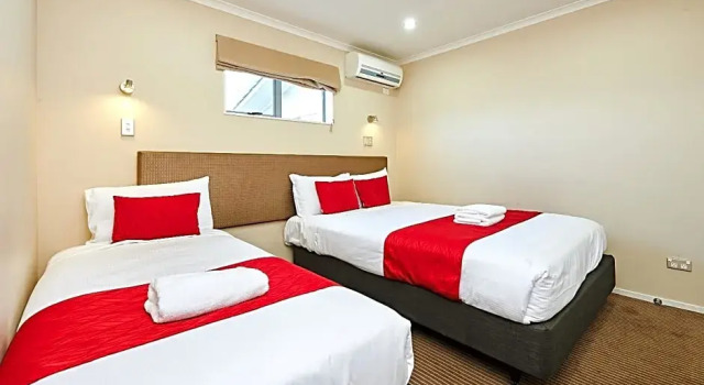 Семейный номер Standard Auckland Airport Lodge
