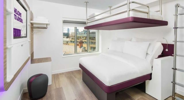 Трёхместный номер Premium YOTEL London City