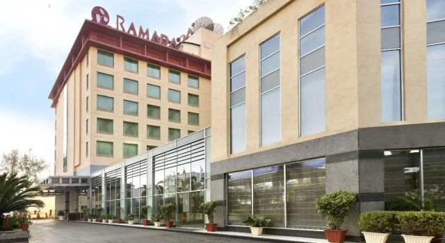 Номер Standard Ramada By Wyndham Jaipur