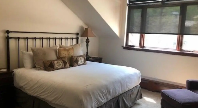 Luxurious 1br+loft - Ski-in/ski-out Access To Beaver Creek 1 Bedroom Condo by RedAwning, Забронировать Отель Отели Бивер-Крик 3 звезды, рядом с Гонконгский Диснейленд, 3*