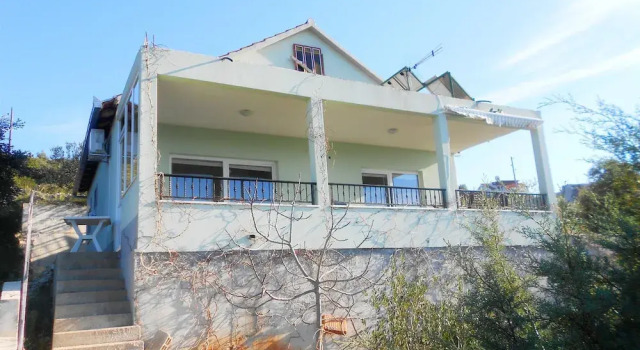 House Jopa