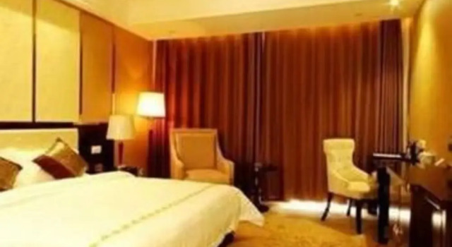 Bohai Holiday Hotel, Book Hotel Cangzhou Hebei