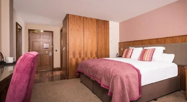 Двухместный номер Deluxe с видом на море Ballygally Castle