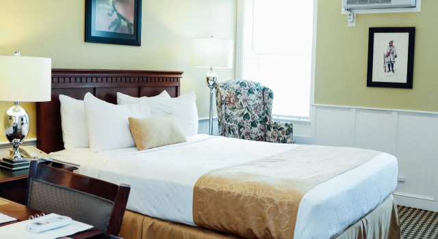 Двухместный номер Standard Concords Colonial Inn