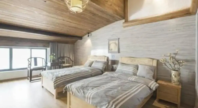 Номер Comfort Zhuozheng Xiangshu Inn