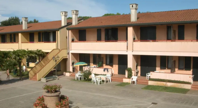 Tizé Village