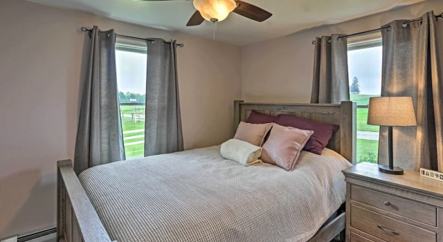 Коттедж Millersburg Home w/ Covered Porch & Fire Pit!