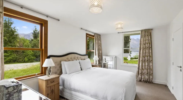 Lakeside Bliss, Prenota Hotel Gibbston Otago