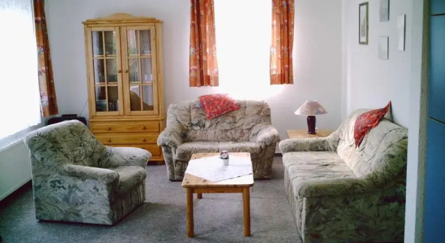 Komfortable Ferienwohnung am Ditzumer Sieltief, 45019, Book Hotel Ditzum East Frisia