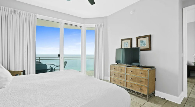 Номер Standard Aqua Beach Resort by Panhandle Getaways
