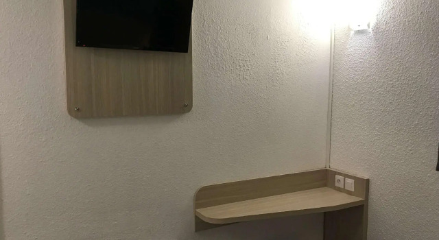 Двухместный номер Standard Hôtel du stade ex Kyriad Direct Lille Est Stade Pierre Mauroy