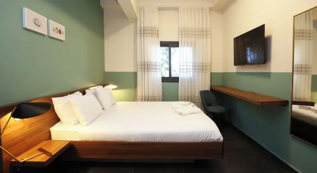 Habitación doble Estándar con balcón Domus Carmel Hotel