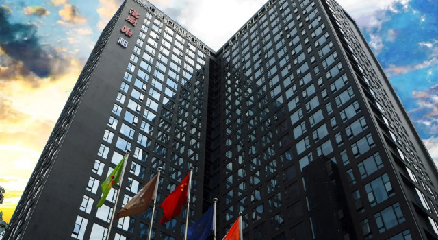 La Perle International Hotel, Boek Hotel Hotels in Guangdong met parkeren, Parkeren