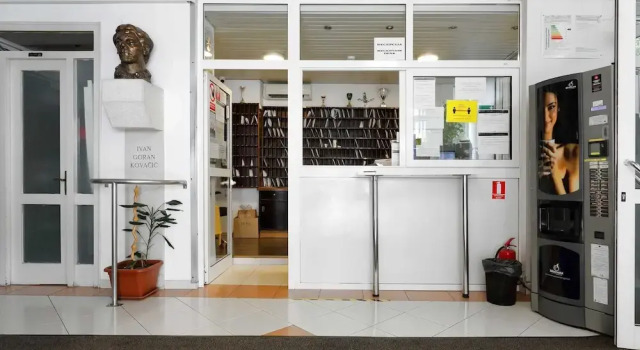 Student Dormitory Rooms Ivan Goran Kovacic, Забронировать Дом для отпуска Риека Приморско-Горанская жупания