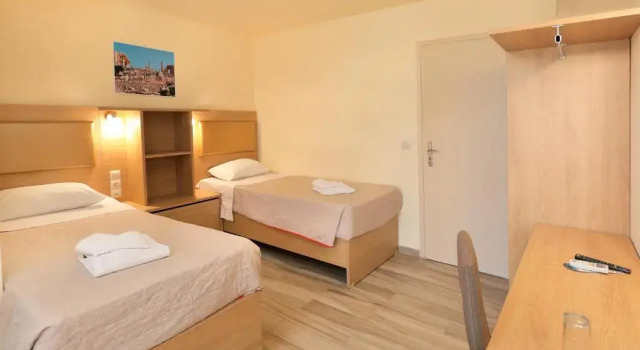 Номер Superior SunBay Hotel