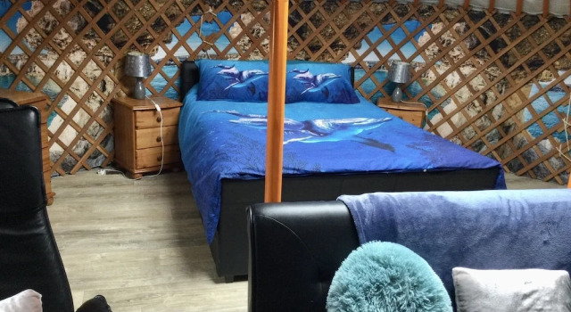Orange Yurt With Hot Tub- Sleeps 4, Parking & Pets, Prenota Casa vacanze Turriff 
