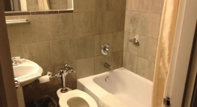 Номер Standard Airport Motor Inn