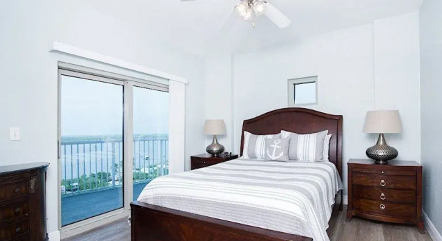 1010W Beach Condo #1501 - 2 Br condo by RedAwning, Boek Appartement Gulf Shores 