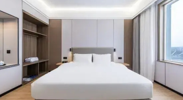 Suite Xiling Snow Mountain Maple Leaf Hotel