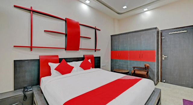 OYO 79424 The Castle Home Stay Inn, Забронировать Отель Отели штата Раджастхана с парковкой, Парковка