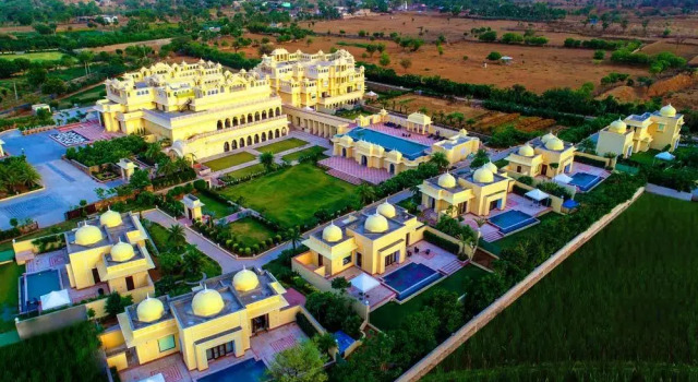 Люкс с видом на внутренний двор The Vijayran Palace by Royal Quest Resorts
