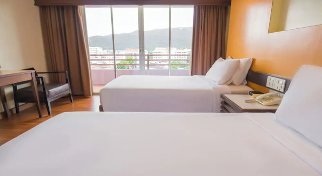Двухместный номер Deluxe с балконом Mayflower Grande Chiang Mai
