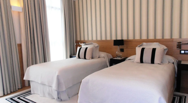 Трёхместный номер Standard Gran Hotel Sardinero