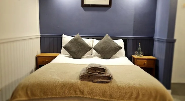 Номер Economy Dog and Partridge Inn