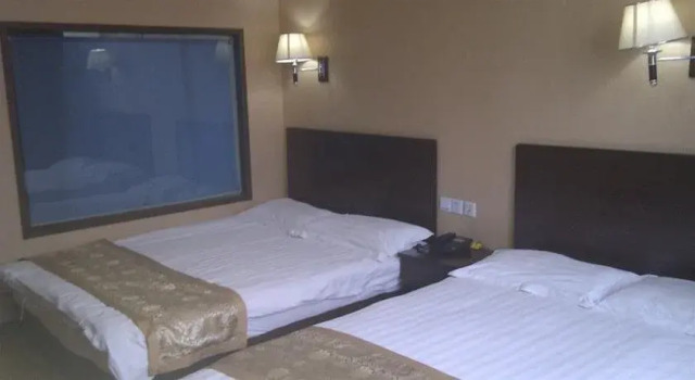 Guang Ling Ge, Varaa Hotelli Pudong Shanghai