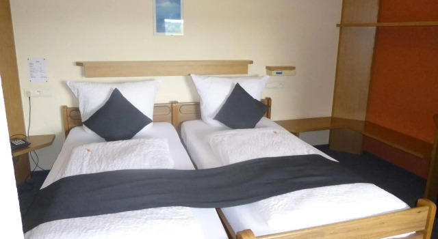 Hotel du Lac, Rezerwuj Hotel Buetgenbach 