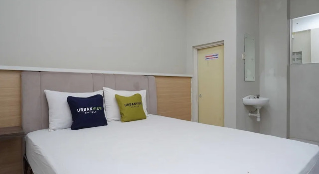 Camera Economy Super OYO 3746 Double Tree Guesthouse