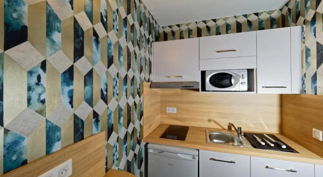 Трёхместная студия Kyriad DIRECT Saint Brieuc - Parc des Expositions