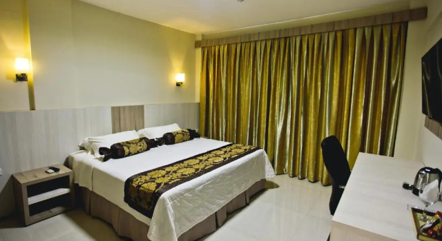 Двухместный номер Deluxe Megal Suites Hotel