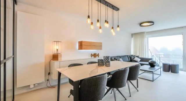 Luxe appartement Arte, 50m van het Zoute strand, Prenota Appartamento Hotel a Fiandre Occidentali con parcheggio, Parcheggio