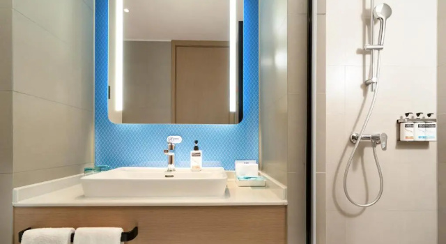 Двухместный номер Standard Holiday Inn Express Changsha Kaifu by IHG