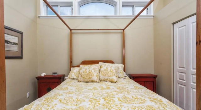 Rainbow Cay 4 Br home by RedAwning, Rezerwuj Hotel Hotele w Saint Augustine Area z basenem, Basen
