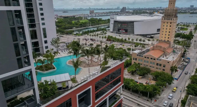 Апартаменты Orange Crush Cozy Downtown Miami Pool and Gym