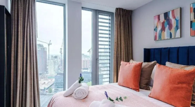 96 Greengate, Забронировать Вилла Коттеджи Манчестера, рядом с Церковь Св. Анны, Коттедж