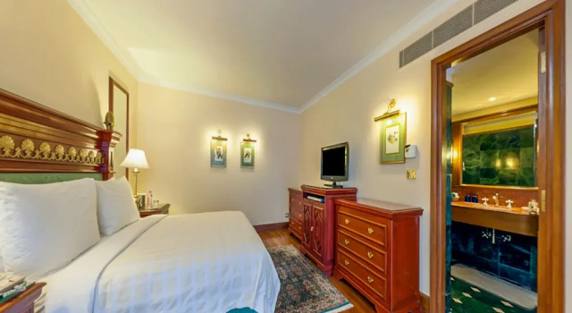 Люкс Deluxe с балконом The Oberoi Cecil