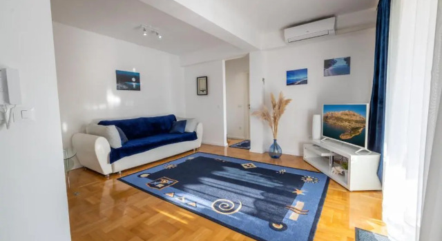 Apartments Antunović