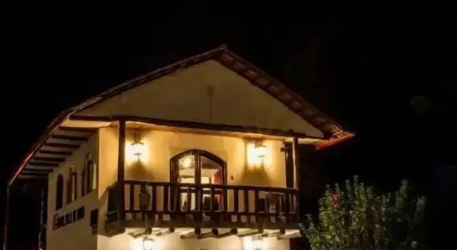 Hotel Villa de Paris, Rezerwuj Hotel Hotele 3-gwiazdkowe w Chachapoyas, 3*