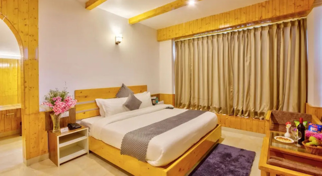 Номер Premium с балконом и с видом на горы La Aero Resort Home in Snow Mountains