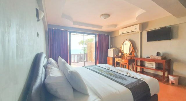 Jirawan Hotel