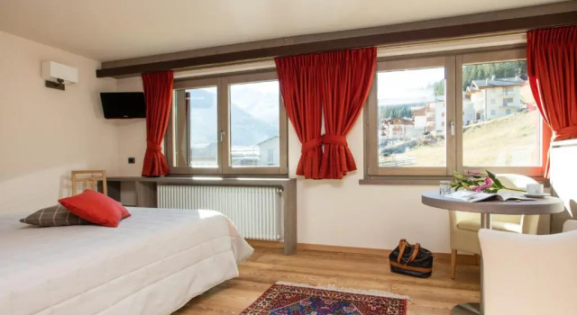 Двухместный номер Deluxe Hotel Cardo
