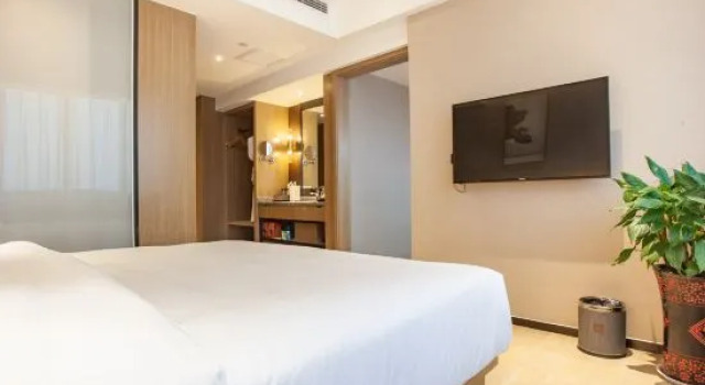 Люкс Deluxe Yuanguang Hotel