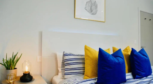 Beautiful AlumPointe Apartment - 400m to the beach
